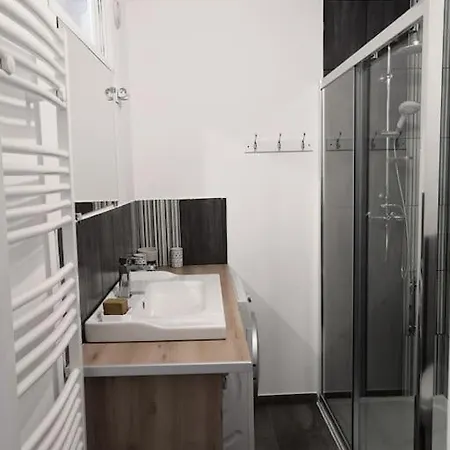 Apartment Les Arcades, T2 En Hypercentre La Rochelle (Charente-Maritime)