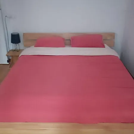 Les Arcades, T2 En Hypercentre *